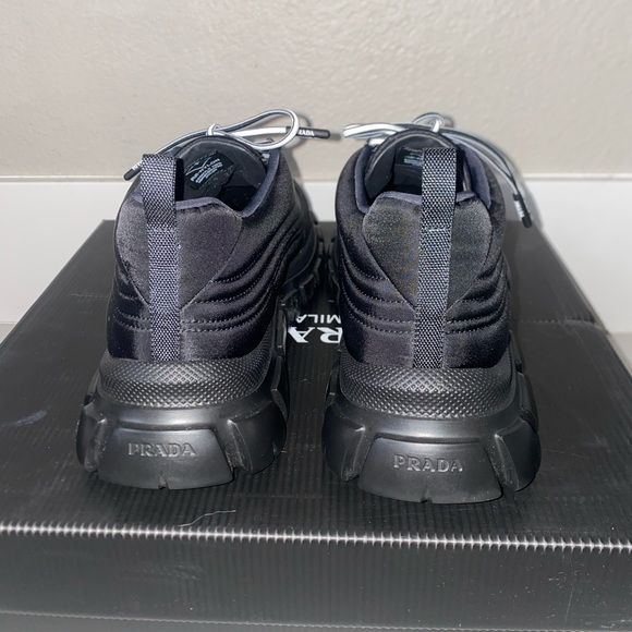 Never worn Prada Calzature Donna Sneakers - Picture 4 of 7